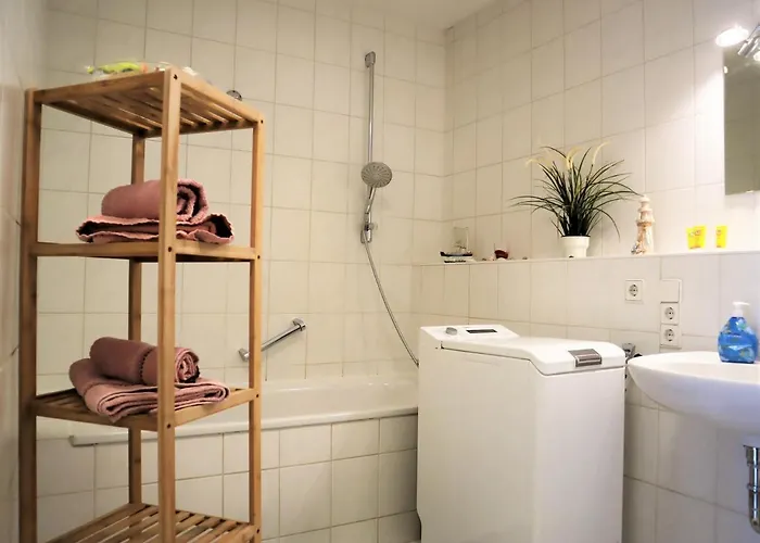 Exklusive Mit Dachterrasse In Schleussig Apartamento